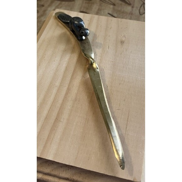 Vtg 60s-70s Brass Twisted With Beaver On Top Letter Opener Signed Chambers - Picture 5 of 8